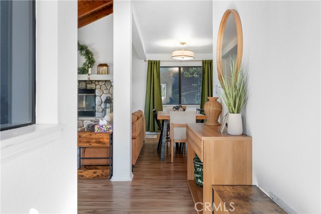 Detail Gallery Image 6 of 30 For 290 Davos Dr, Crestline,  CA 92325 - 3 Beds | 2/1 Baths