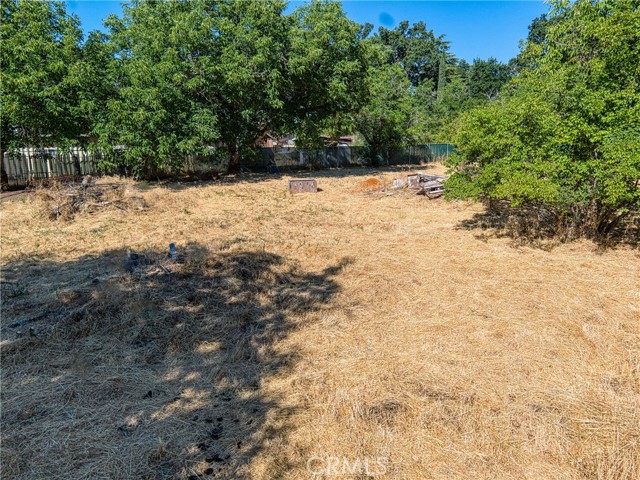 2630 Lakeshore Boulevard, Upper Lake CA: https://media.crmls.org/medias/2a761102-6059-46a3-8d61-d4b062aab1a6.jpg
