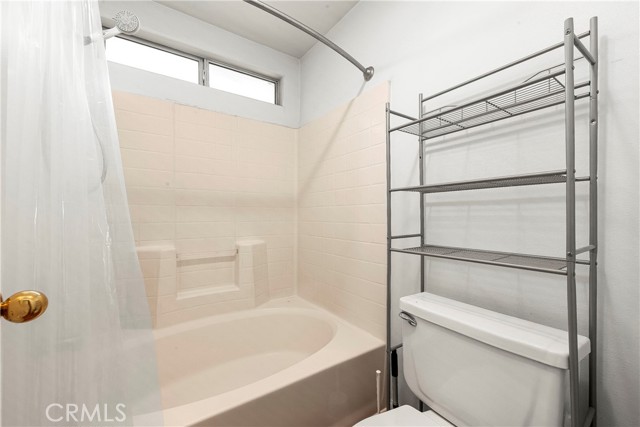 Detail Gallery Image 12 of 21 For 9020 Redwood, California City,  CA 93505 - 3 Beds | 2 Baths