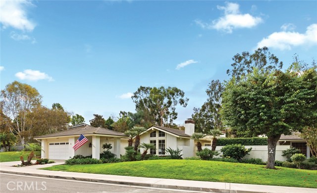 4 Rolling Brook, Irvine, CA 92603