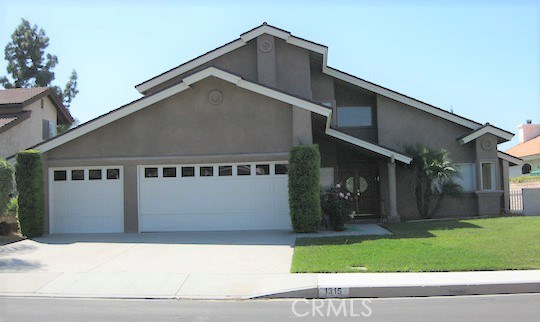 1315 Paseo Corrido, San Dimas, CA 91773