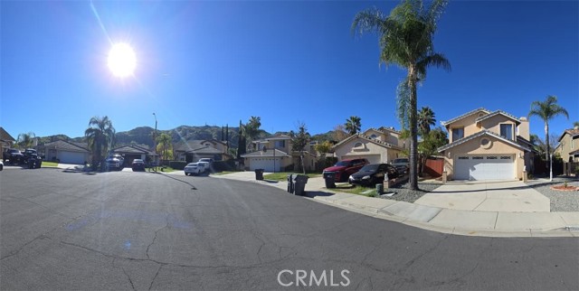Detail Gallery Image 29 of 35 For 10387 Crossing Green Cir, Moreno Valley,  CA 92557 - 4 Beds | 2/1 Baths