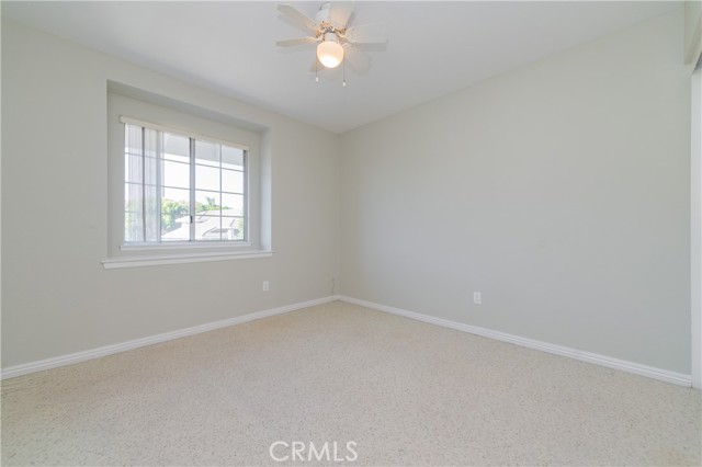 21138 Valleyview photo 23