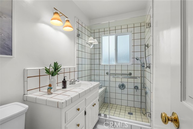 628 29th Street, Manhattan Beach CA: https://media.crmls.org/medias/2a7a5cbb-0cbf-4a72-a436-3078c28fac7c.jpg