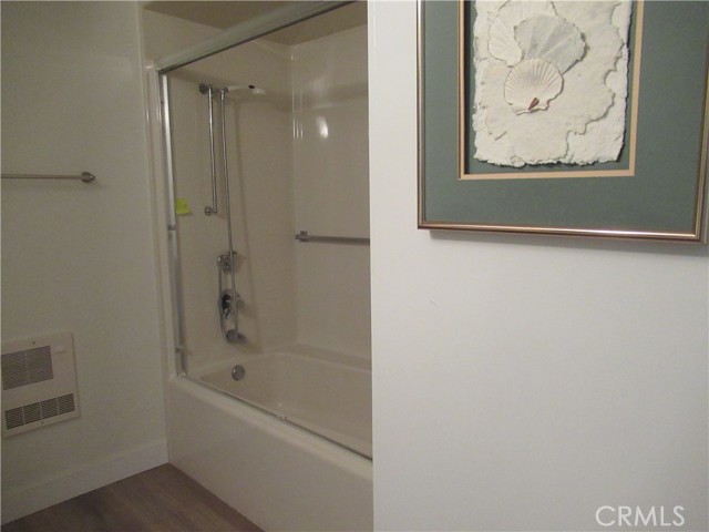 Detail Gallery Image 22 of 27 For 1860 St. John Rd #15-32m, Seal Beach,  CA 90740 - 2 Beds | 2 Baths