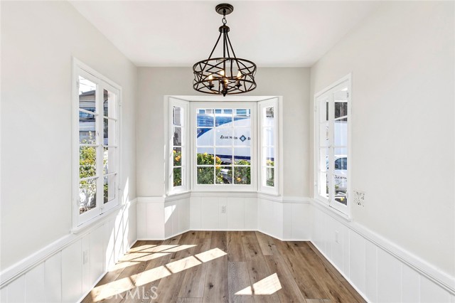 Detail Gallery Image 9 of 20 For 260 Pearl St, Laguna Beach,  CA 92651 - 3 Beds | 2 Baths