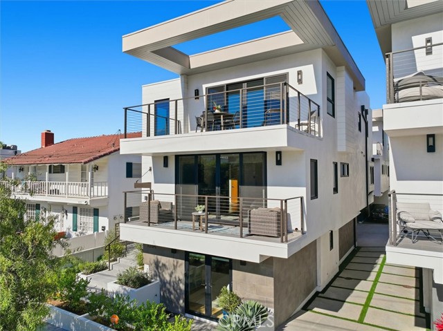 Image 47 of 49 For 959 5th Street  A