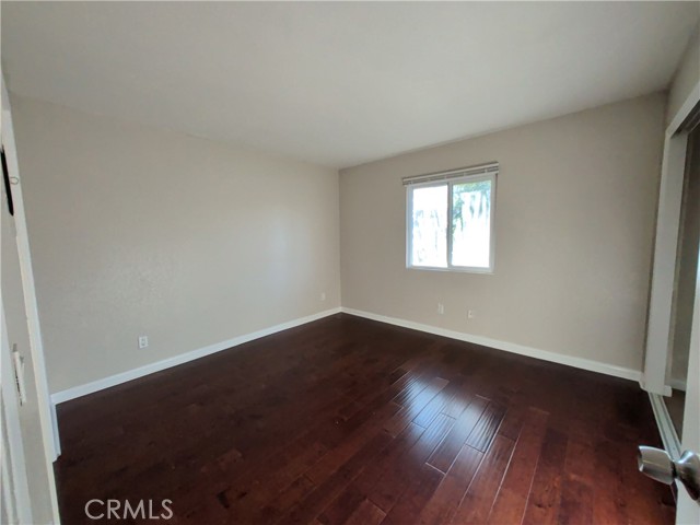 Detail Gallery Image 5 of 12 For 779 Gianni, Corona,  CA 92879 - 2 Beds | 1 Baths