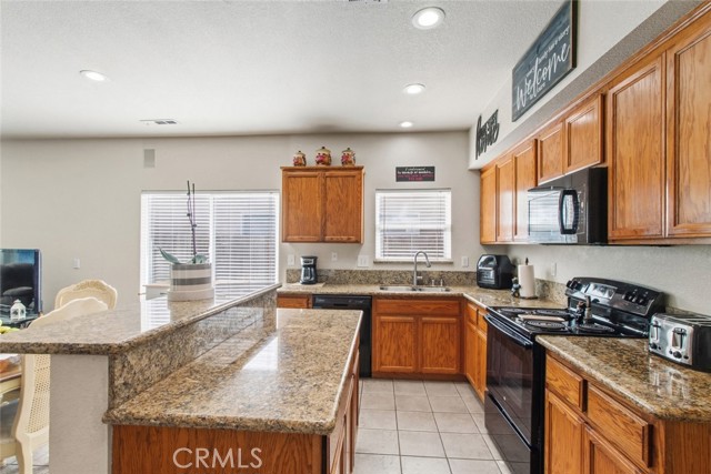 Detail Gallery Image 12 of 37 For 2408 Snapdragon Ct, Modesto,  CA 95355 - 3 Beds | 2 Baths