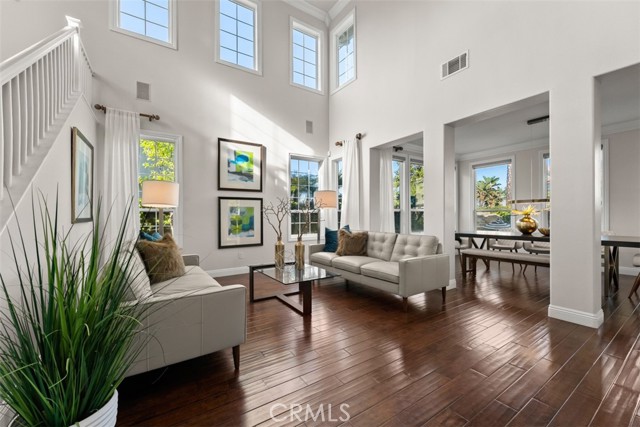 Detail Gallery Image 11 of 71 For 2040 S Armour Ct, La Habra,  CA 90631 - 4 Beds | 3 Baths