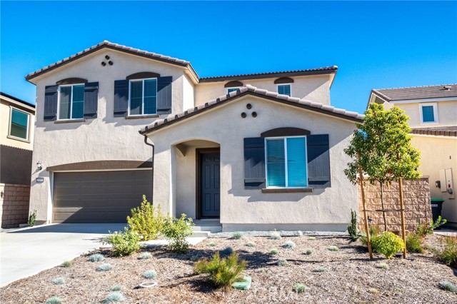 Detail Gallery Image 4 of 22 For 19508 Hanging Rock Rd., Lake Elsinore,  CA 92532 - 3 Beds | 3 Baths