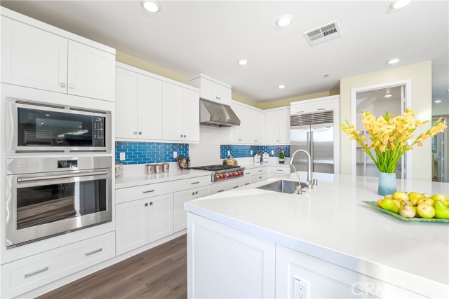 Detail Gallery Image 11 of 75 For 25948 Meadow Dr, San Juan Capistrano,  CA 92675 - 4 Beds | 4 Baths