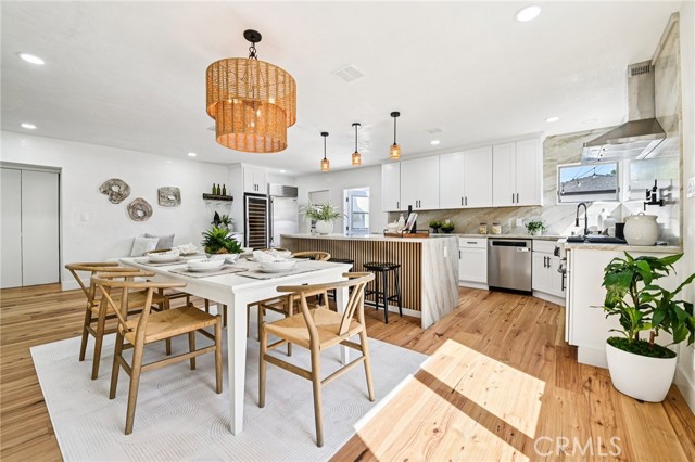 Detail Gallery Image 9 of 58 For 8454 Naylor Ave, Los Angeles,  CA 90045 - 3 Beds | 2 Baths