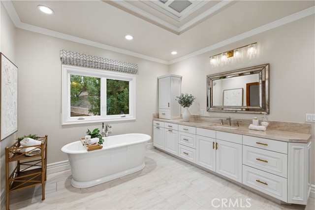 Image 30 of 55 For 24923 Highspring