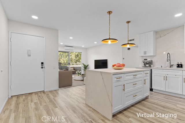 Detail Gallery Image 8 of 28 For 21921 Rimhurst Dr. #128-F,  Lake Forest,  CA 92630 - 2 Beds | 1 Baths