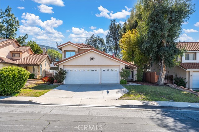 Detail Gallery Image 1 of 16 For 9656 Pebble Brook Dr, Moreno Valley,  CA 92557 - 4 Beds | 3 Baths