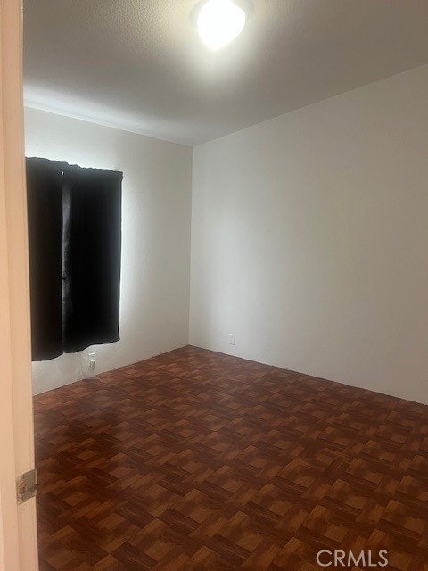 Detail Gallery Image 10 of 18 For 7560 Woodman  Pl Spc #73, Van Nuys,  CA 91405 - 2 Beds | 1 Baths