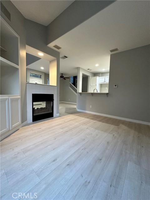 27109 Teton trail, Valencia CA: https://media.crmls.org/medias/2a80af61-aee9-4eda-be17-ebefbf3a097f.jpg