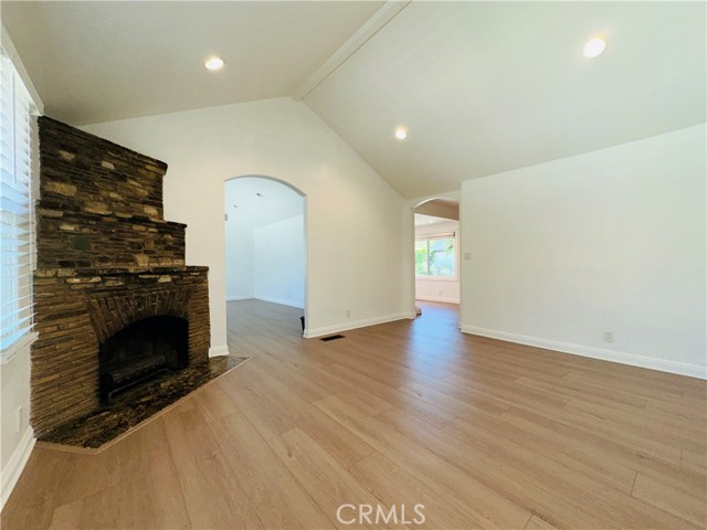 Detail Gallery Image 37 of 75 For 5148 Otis Ave, Tarzana,  CA 91356 - 4 Beds | 4 Baths