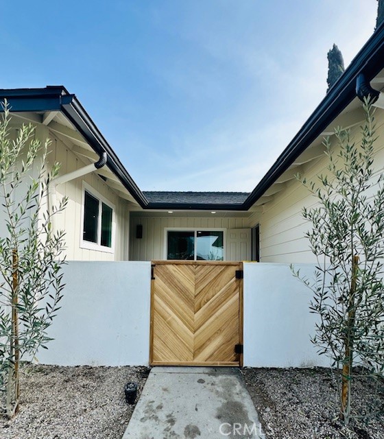 Detail Gallery Image 3 of 35 For 1936 Roxanne, Long Beach,  CA 90815 - 4 Beds | 2 Baths