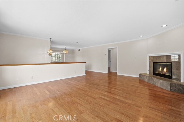 1078 W 10th Street, San Pedro CA: https://media.crmls.org/medias/2a81dcb0-fd41-4f1a-a6e9-2e337b4dc5ec.jpg