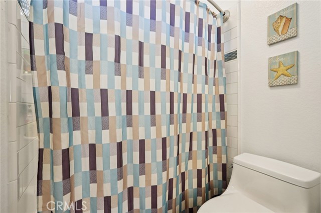 Detail Gallery Image 31 of 67 For 420 Somerset Cir, Corona,  CA 92879 - 5 Beds | 3 Baths