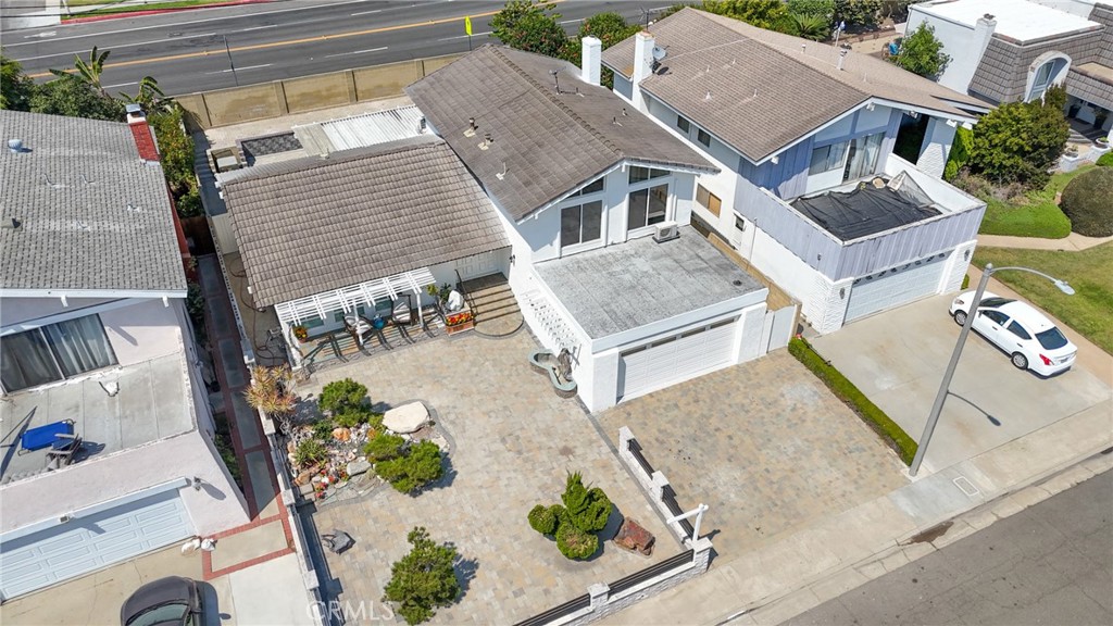 MLS #OC25173182 img 22