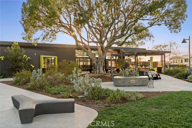 Detail Gallery Image 70 of 75 For 163 Crossover, Irvine,  CA 92618 - 4 Beds | 3/1 Baths