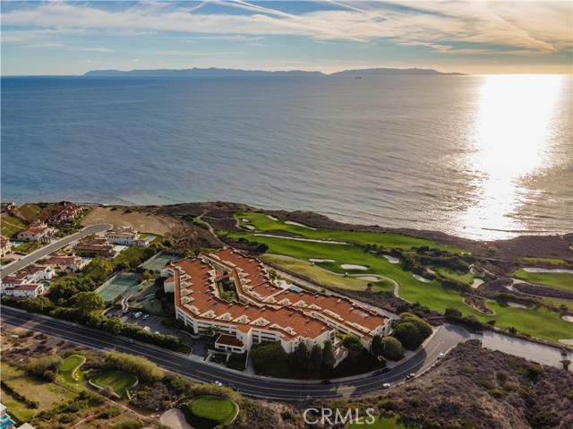 3200 La Rotonda Drive, Rancho Palos Verdes, California 90275, 2 Bedrooms Bedrooms, ,2 BathroomsBathrooms,Residential,Sold,La Rotonda,PV21268425