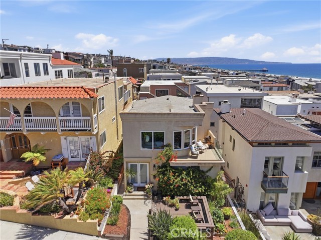 222 24th Street, Manhattan Beach, California 90266, 6 Bedrooms Bedrooms, 0 ,5 BathroomsBathrooms,Residential,For Sale,24th,0,SB26141926