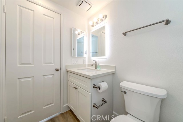 58 Paisley Place, Irvine CA: https://media.crmls.org/medias/2a844e61-309f-476b-b940-c8d00940d132.jpg