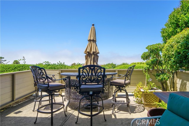 30 Cresta Verde Drive, Rolling Hills Estates, California 90274, 3 Bedrooms Bedrooms, ,3 BathroomsBathrooms,Residential,Sold,Cresta Verde,SB21173392