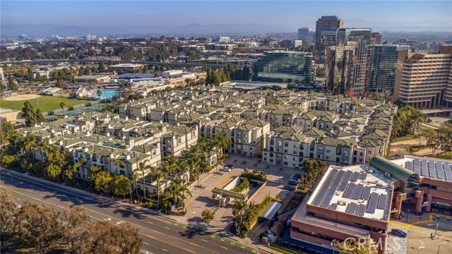 Detail Gallery Image 23 of 27 For 9229 Regents #L406,  La Jolla,  CA 92037 - 2 Beds | 2 Baths