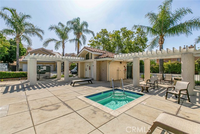 12134 Via Santa Marta, Sylmar CA: https://media.crmls.org/medias/2a8522ca-5621-42f6-a2c4-842753f7fd5e.jpg
