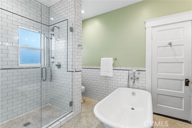 Detail Gallery Image 16 of 41 For 952 E Palmyra Ave, Orange,  CA 92866 - 3 Beds | 2 Baths