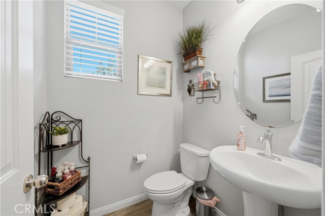 Detail Gallery Image 8 of 40 For 37686 Golden Eagle Ave, Murrieta,  CA 92563 - 4 Beds | 3/1 Baths