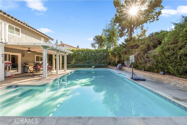 Detail Gallery Image 39 of 40 For 6801 Rycroft, Riverside,  CA 92506 - 4 Beds | 2/1 Baths