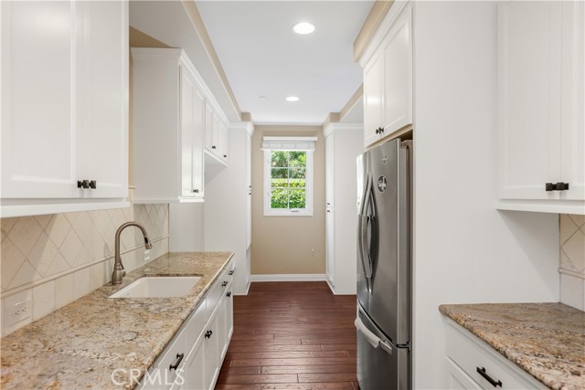26 Woods Trail, Irvine CA: https://media.crmls.org/medias/2a8a3780-b098-44a0-a378-b284237bb1b0.jpg