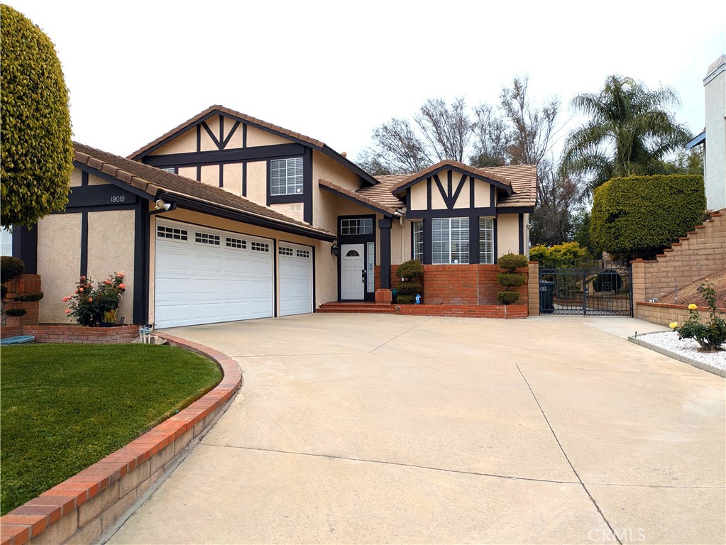 19019 Garnet Way