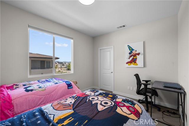 Detail Gallery Image 29 of 53 For 27206 Narrowleaf Willow Ln, Valencia,  CA 91381 - 3 Beds | 2/1 Baths