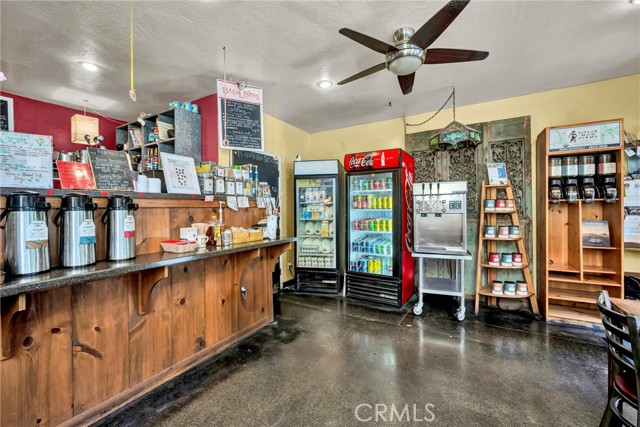 0, Cobb CA: https://media.crmls.org/medias/2a8aba58-2bb1-482f-88f3-d301124e5b68.jpg