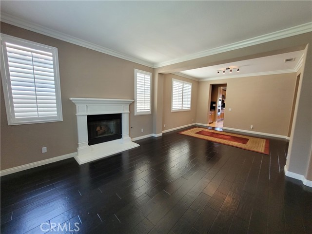 Detail Gallery Image 11 of 61 For 23 Plaza Modena, Lake Elsinore,  CA 92532 - 4 Beds | 3/1 Baths