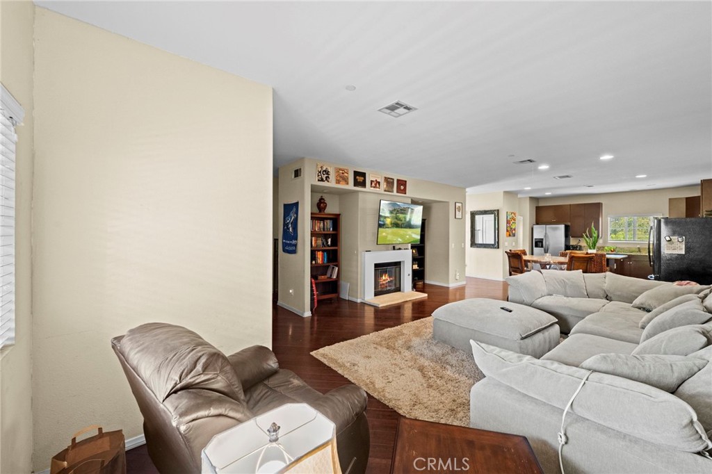 MLS #SW25080294 image #10