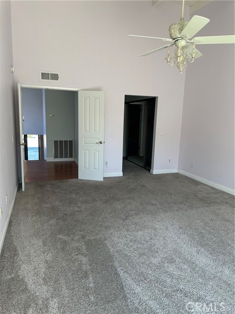 Image 17 of 27 For 516 Westchester