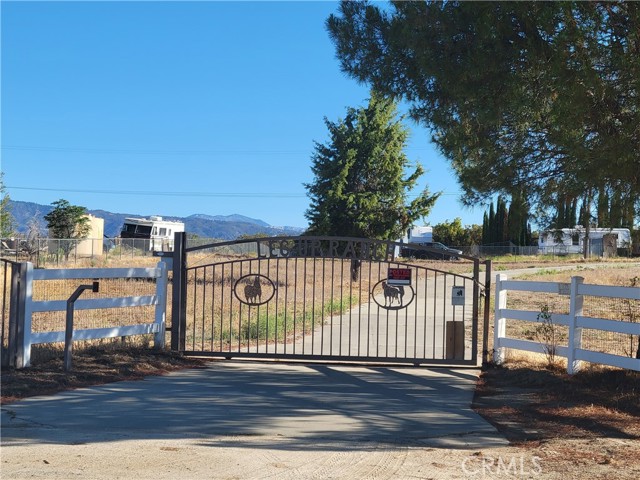 59120 Coyote Canyon Road, Anza CA: https://media.crmls.org/medias/2a8eddc6-b19d-469a-a6bf-8f7edf05d498.jpg