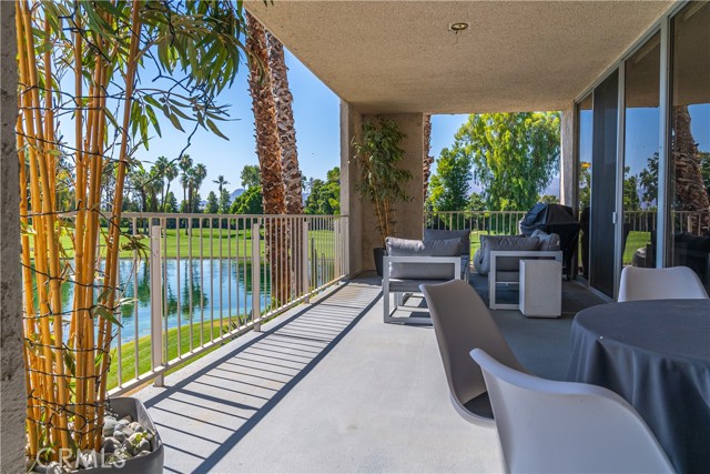 Detail Gallery Image 34 of 42 For 900 Island Dr #213,  Rancho Mirage,  CA 92270 - 2 Beds | 2 Baths