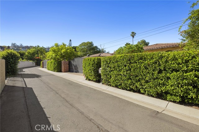 31527 Aguacate Road, San Juan Capistrano CA: https://media.crmls.org/medias/2a9075e7-fad0-49a8-84b7-f88741e9b14f.jpg