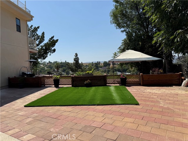 5853 Mcdonie Avenue, Woodland Hills CA: https://media.crmls.org/medias/2a90a707-f411-4a9b-99be-8003639b0069.jpg