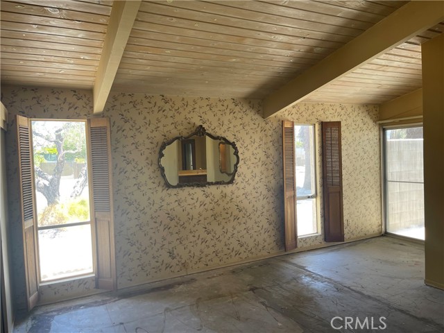 2605 N Kitty Hawk Drive, Palm Springs CA: https://media.crmls.org/medias/2a914c71-16e9-4e0e-b682-c842384a0578.jpg