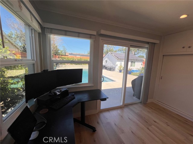 Detail Gallery Image 19 of 37 For 20933 Hemmingway St, Canoga Park,  CA 91304 - 4 Beds | 3 Baths